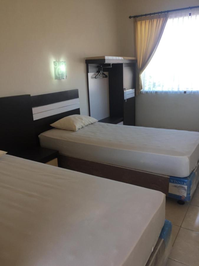 Pakerisan East Mansion Hotel Denpasar  Ngoại thất bức ảnh